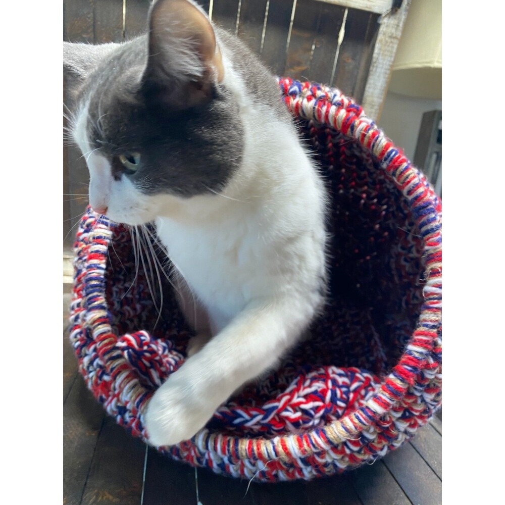 Handmade Crochet Red White Blue Cat Cave Pod Bed Hideaway Warm With Crochet Pad